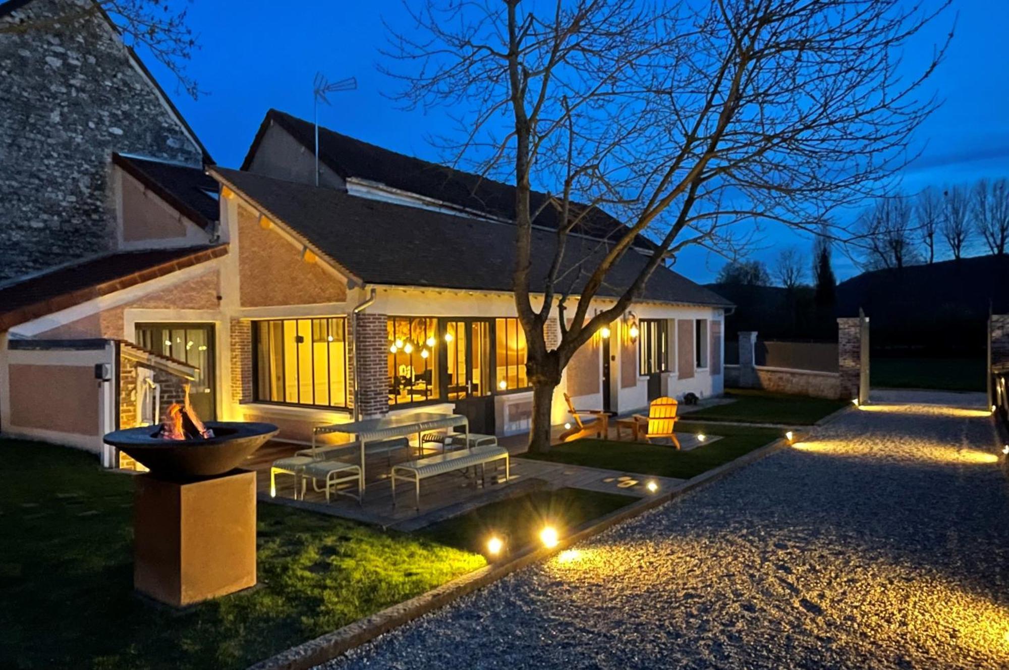 La Petite Maison De Giverny - Gite De Charme 5 Etoiles Au Coeur Du Village - 3 Chambres Bagian luar foto