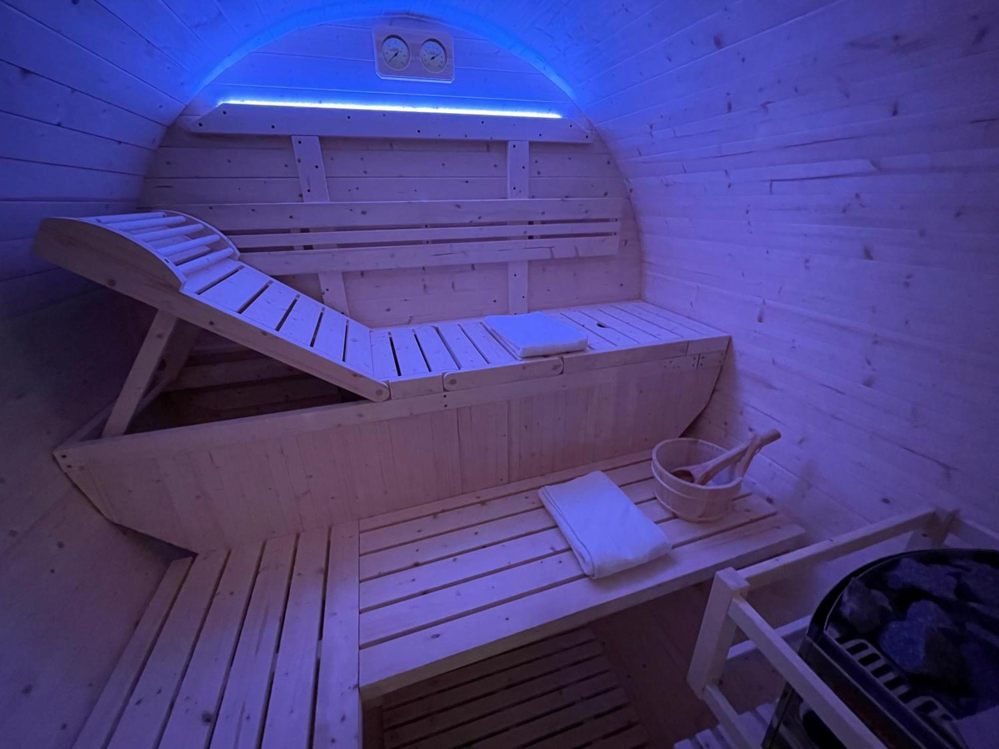 La Petite Maison De Giverny - Gite De Charme 5 Etoiles Au Coeur Du Village - 3 Chambres Bagian luar foto